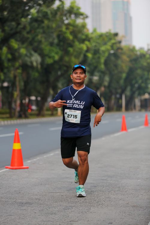 Race photo from KEMLU RUN 2025