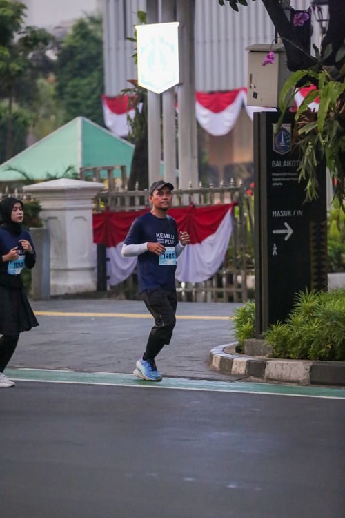 Race photo from KEMLU RUN 2025