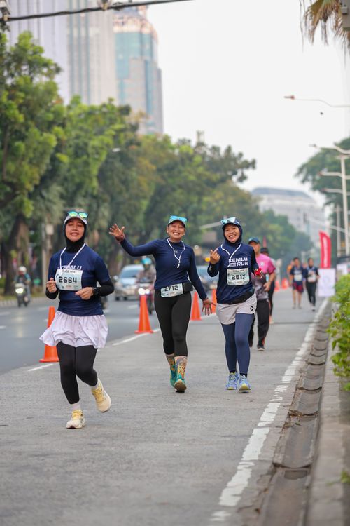 Race photo from KEMLU RUN 2025