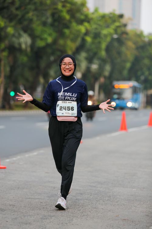 Race photo from KEMLU RUN 2025
