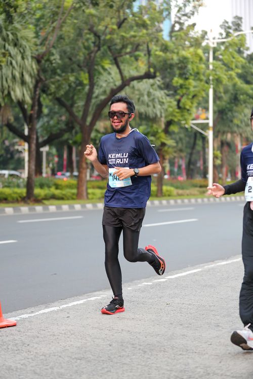 Race photo from KEMLU RUN 2025