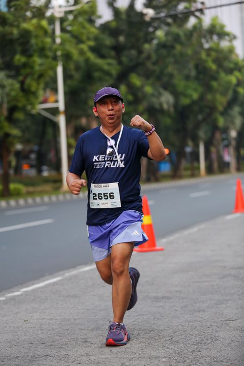 Race photo from KEMLU RUN 2025
