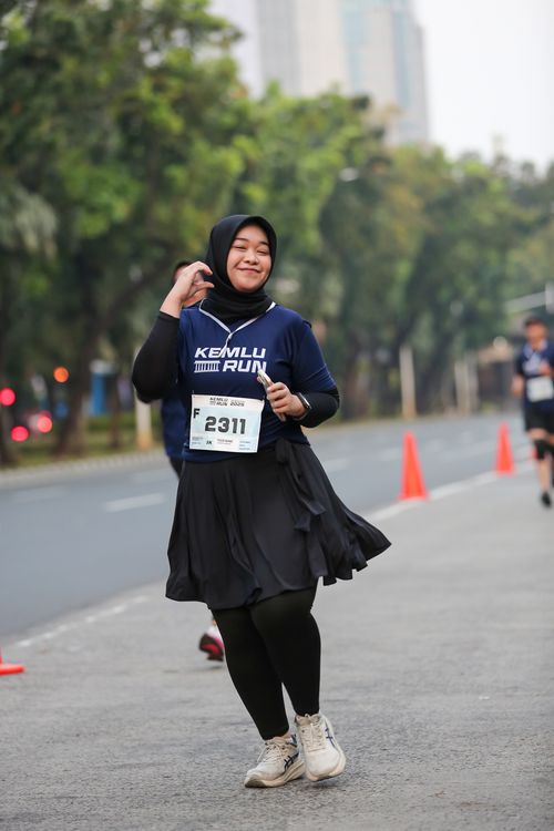 Race photo from KEMLU RUN 2025