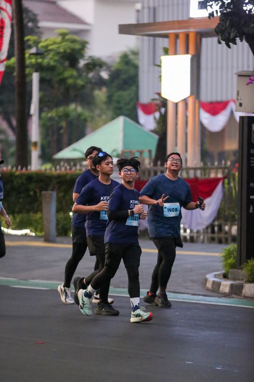 Race photo from KEMLU RUN 2025