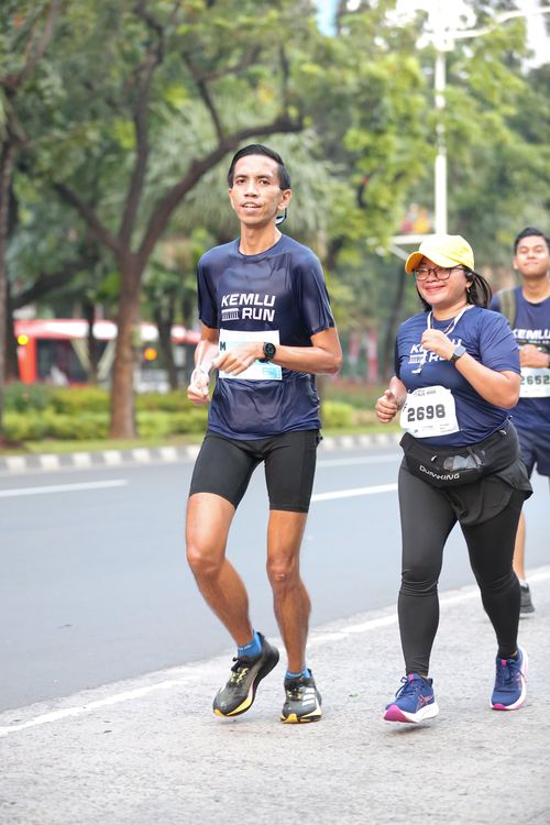 Race photo from KEMLU RUN 2025