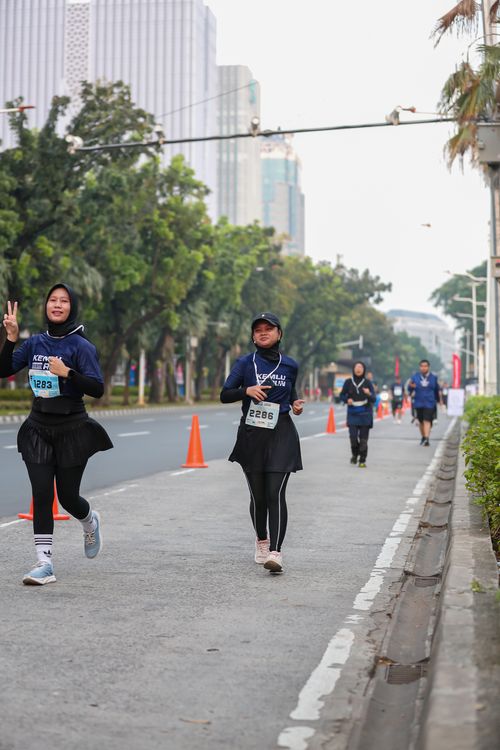 Race photo from KEMLU RUN 2025