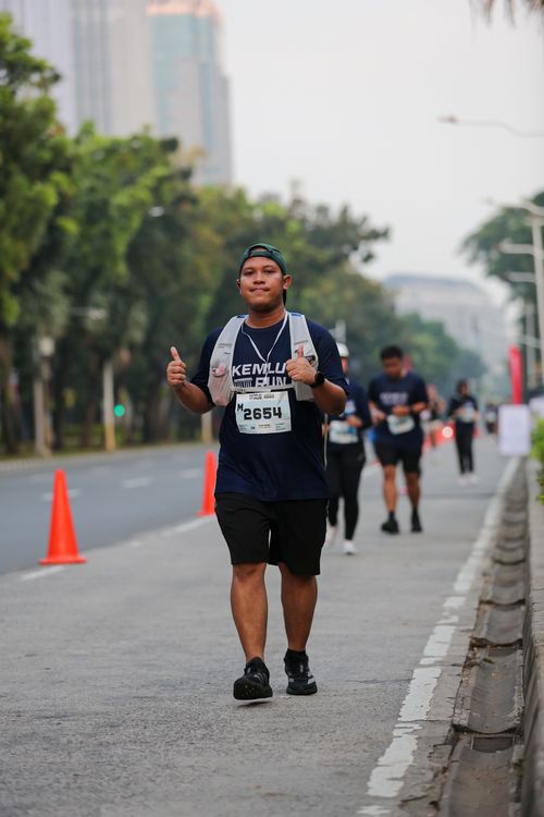 Race photo from KEMLU RUN 2025