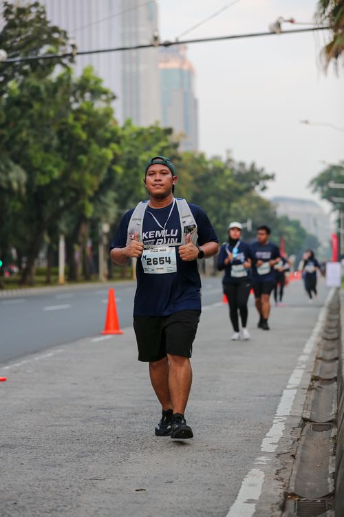 Race photo from KEMLU RUN 2025