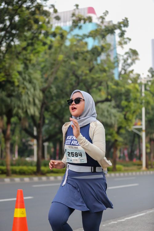 Race photo from KEMLU RUN 2025