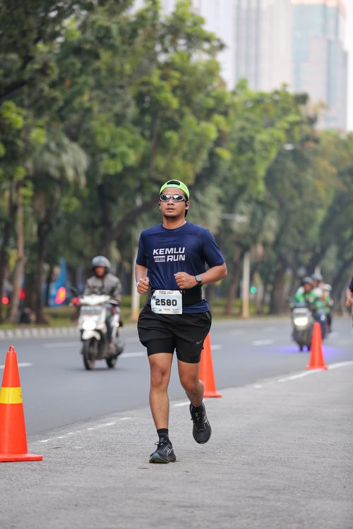 Race photo from KEMLU RUN 2025