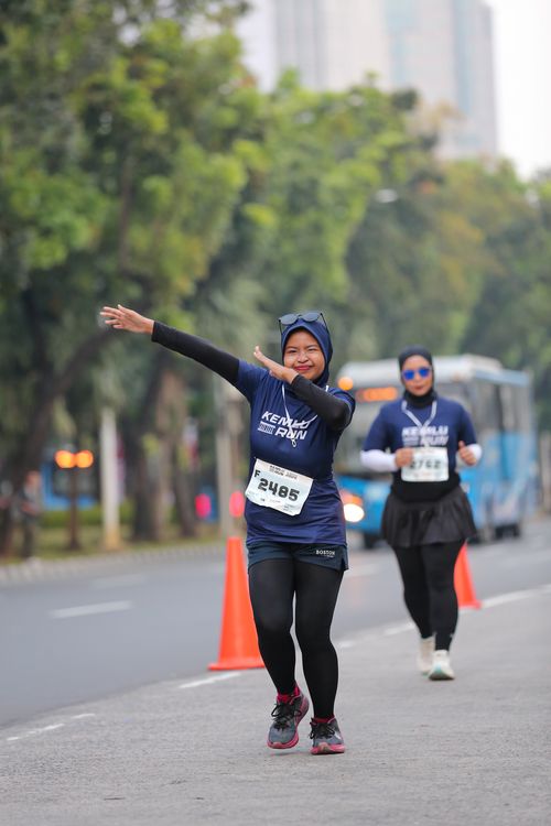 Race photo from KEMLU RUN 2025