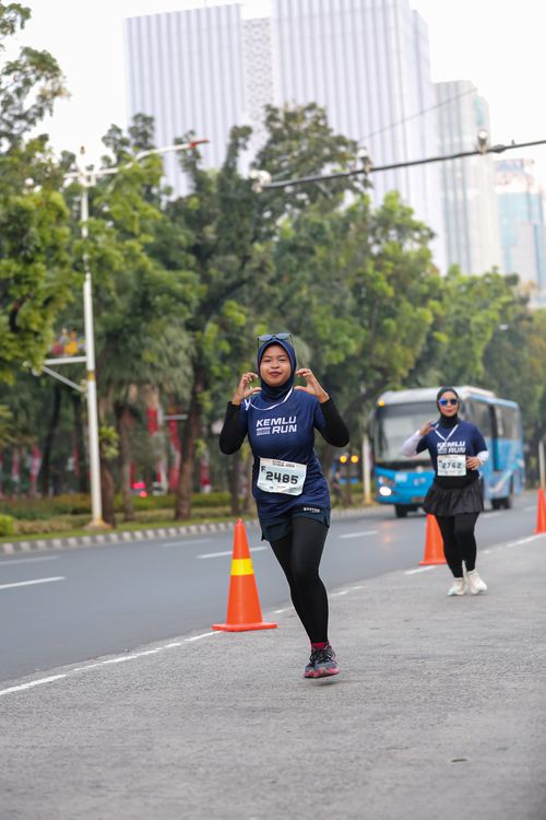 Race photo from KEMLU RUN 2025