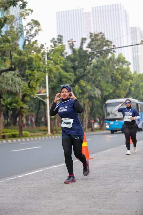 Race photo from KEMLU RUN 2025