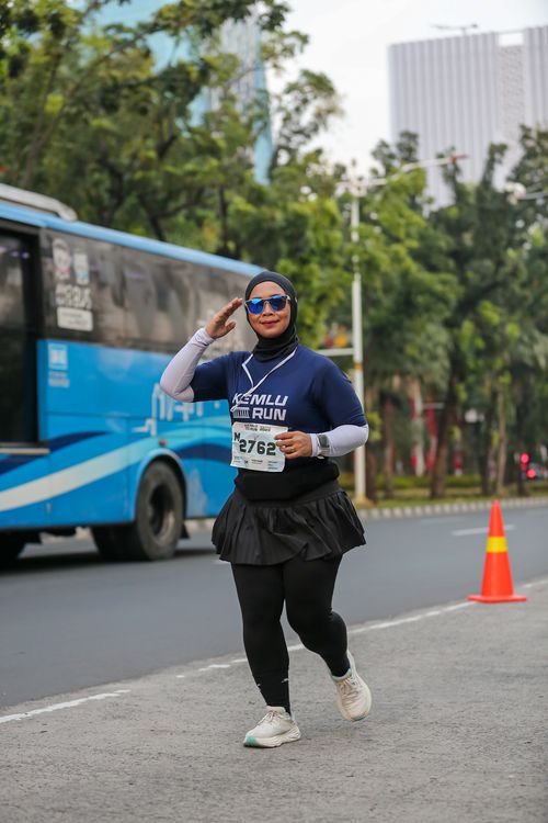 Race photo from KEMLU RUN 2025