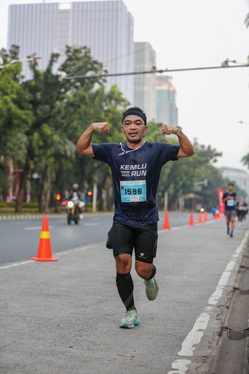 Race photo from KEMLU RUN 2025