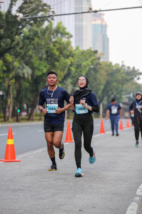 Race photo from KEMLU RUN 2025