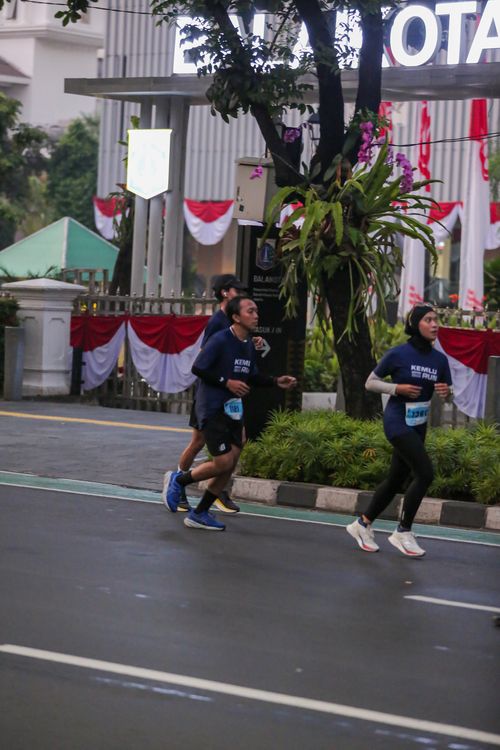 Race photo from KEMLU RUN 2025