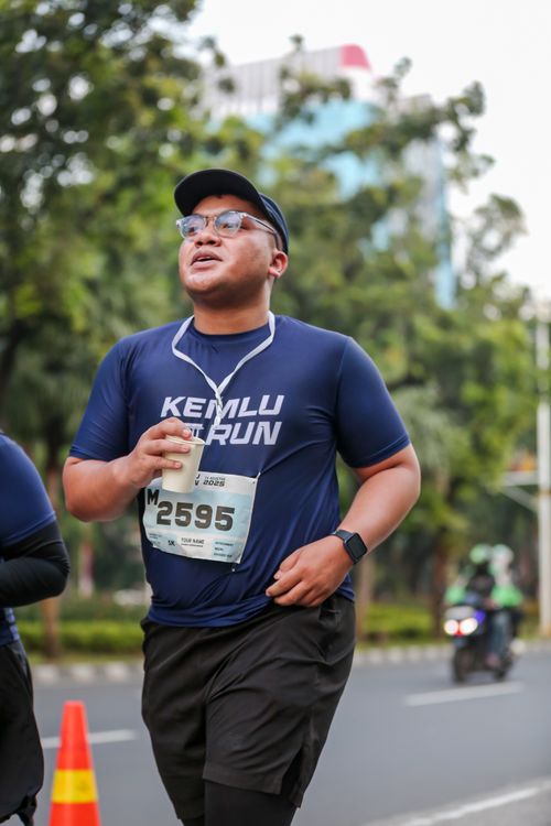 Race photo from KEMLU RUN 2025