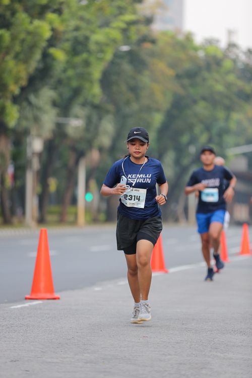 Race photo from KEMLU RUN 2025