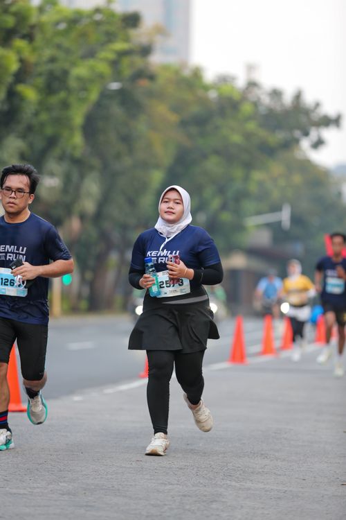Race photo from KEMLU RUN 2025