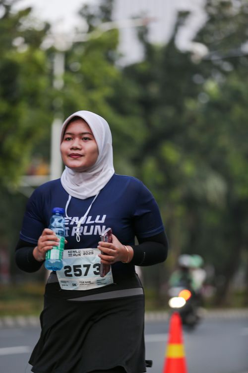 Race photo from KEMLU RUN 2025