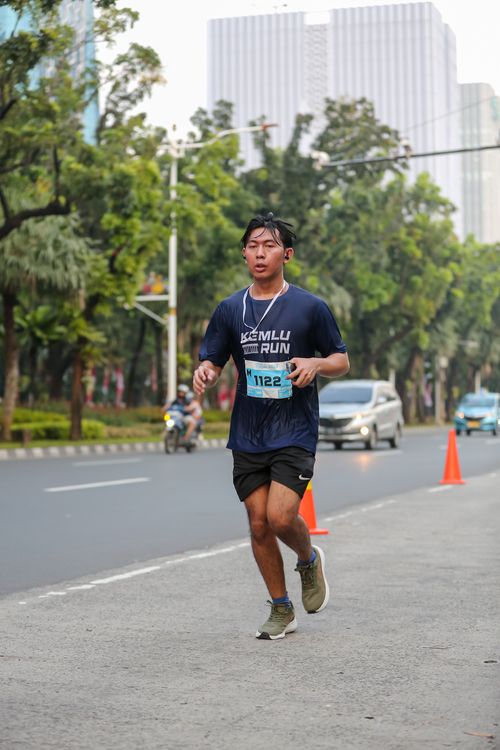 Race photo from KEMLU RUN 2025