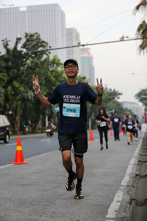 Race photo from KEMLU RUN 2025