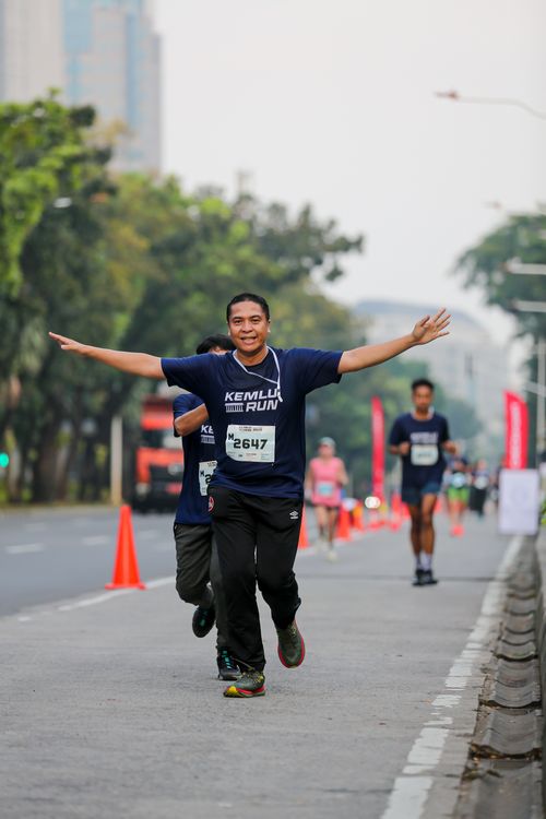 Race photo from KEMLU RUN 2025