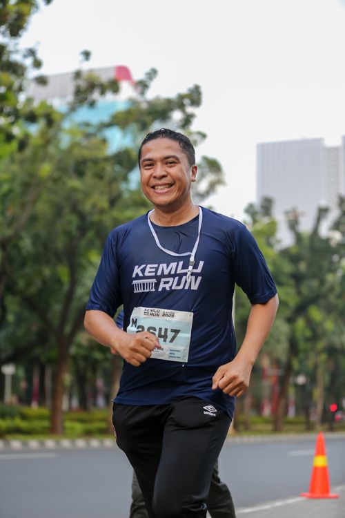 Race photo from KEMLU RUN 2025