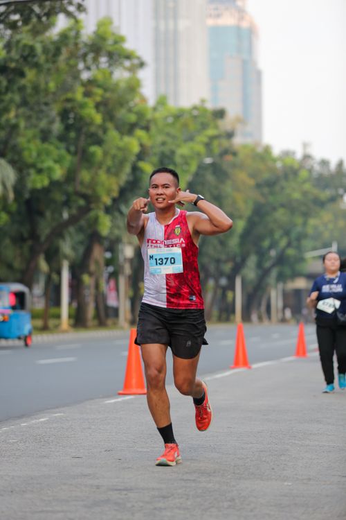 Race photo from KEMLU RUN 2025