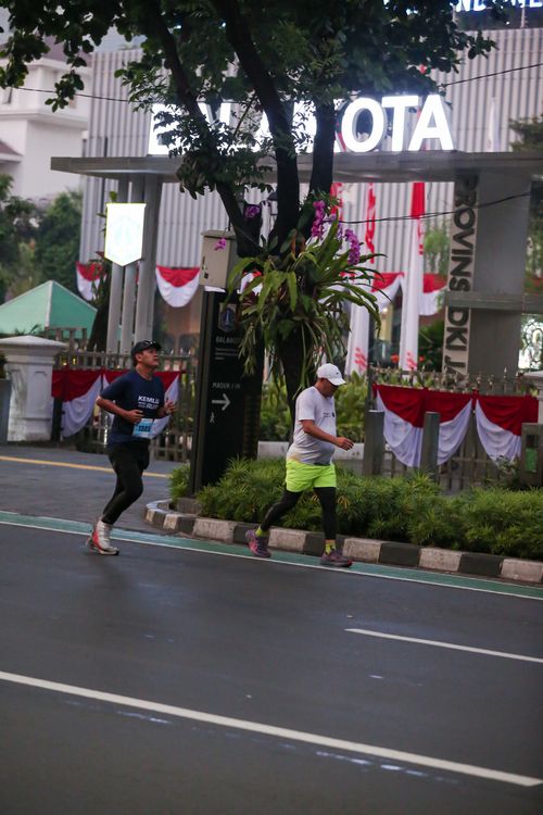 Race photo from KEMLU RUN 2025