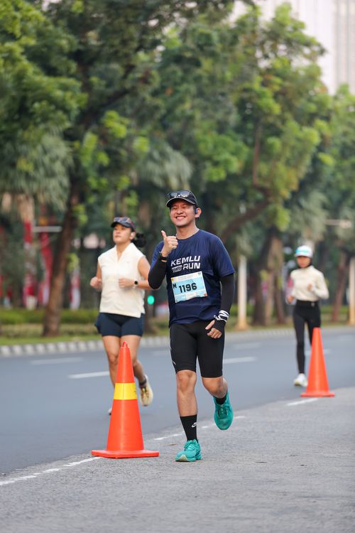 Race photo from KEMLU RUN 2025