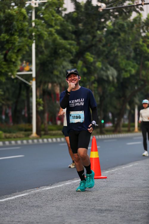 Race photo from KEMLU RUN 2025