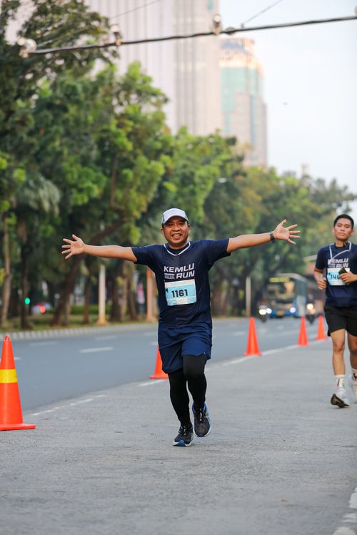 Race photo from KEMLU RUN 2025