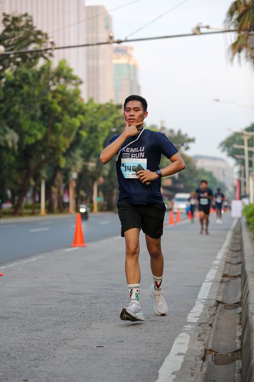 Race photo from KEMLU RUN 2025