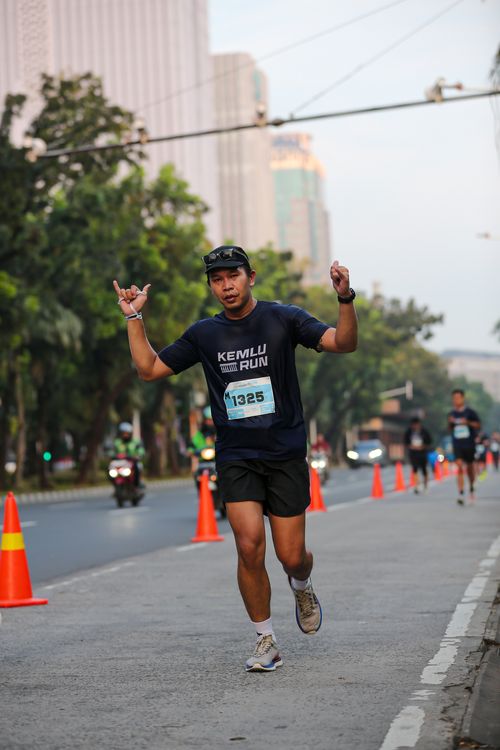 Race photo from KEMLU RUN 2025