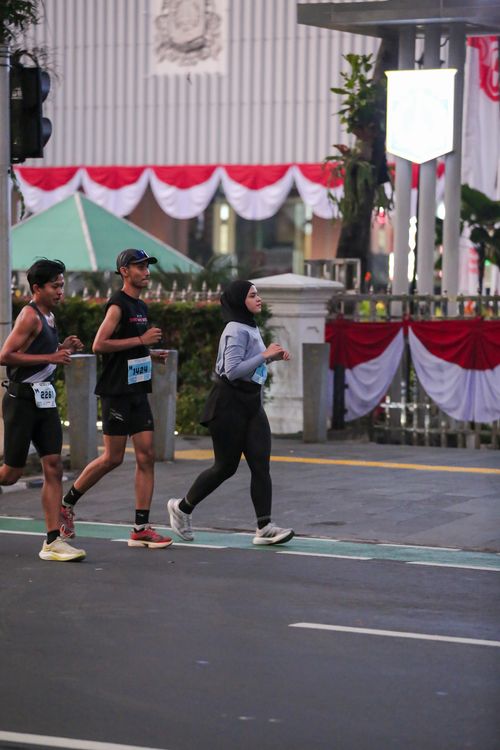 Race photo from KEMLU RUN 2025