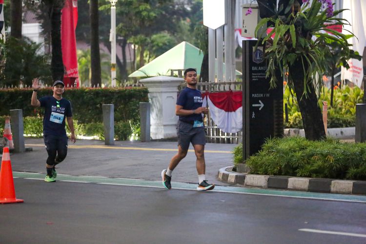 Race photo from KEMLU RUN 2025