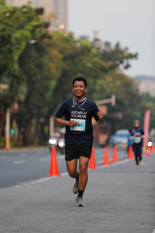 Race photo from KEMLU RUN 2025
