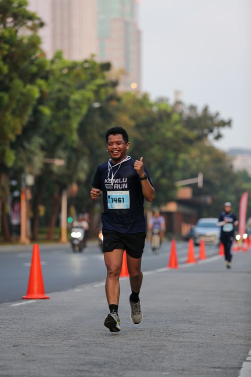 Race photo from KEMLU RUN 2025