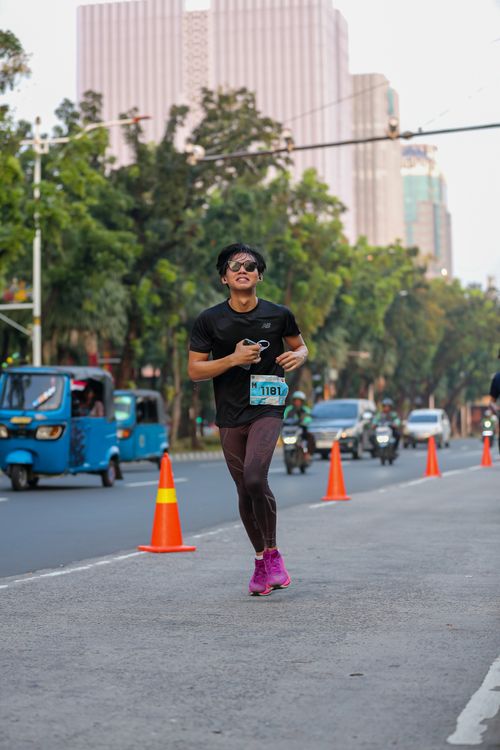 Race photo from KEMLU RUN 2025