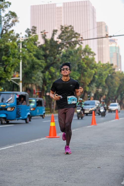 Race photo from KEMLU RUN 2025