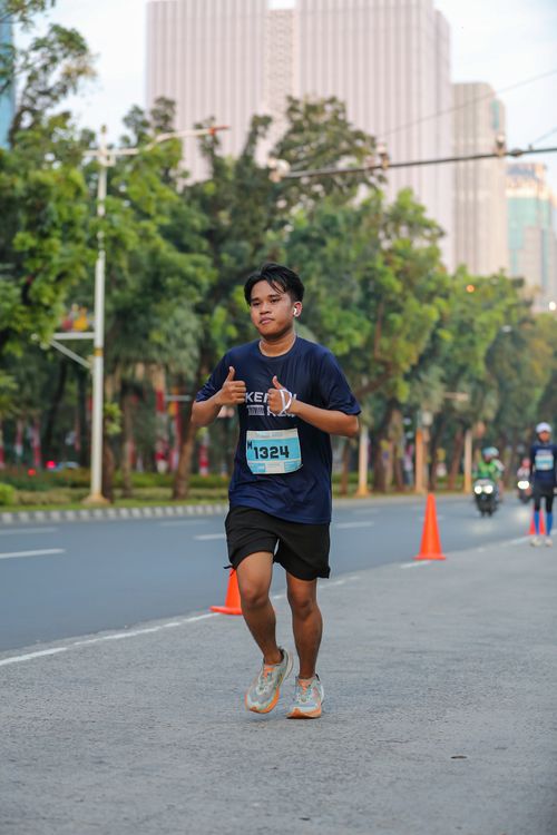 Race photo from KEMLU RUN 2025