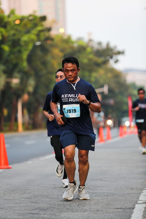 Race photo from KEMLU RUN 2025