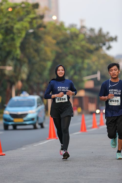 Race photo from KEMLU RUN 2025