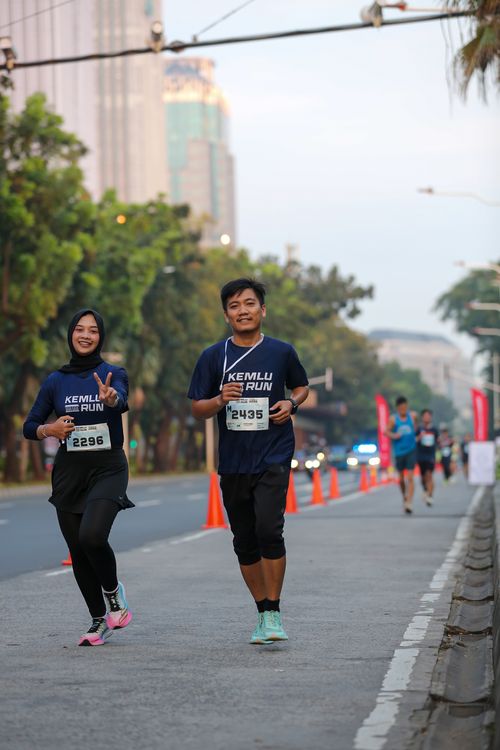 Race photo from KEMLU RUN 2025