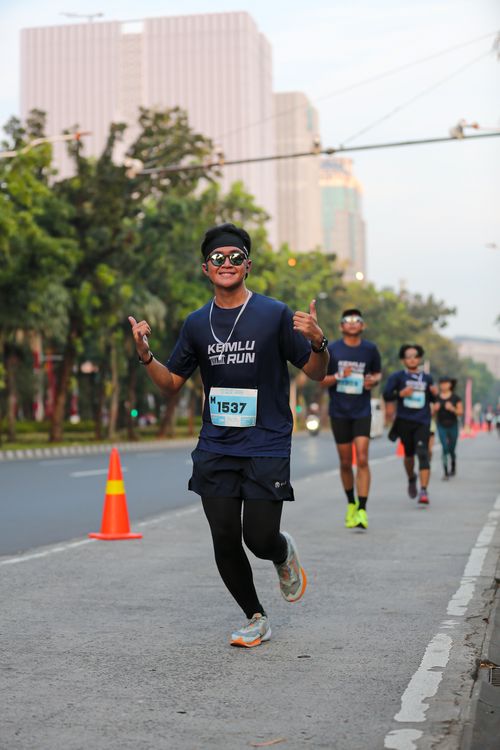 Race photo from KEMLU RUN 2025