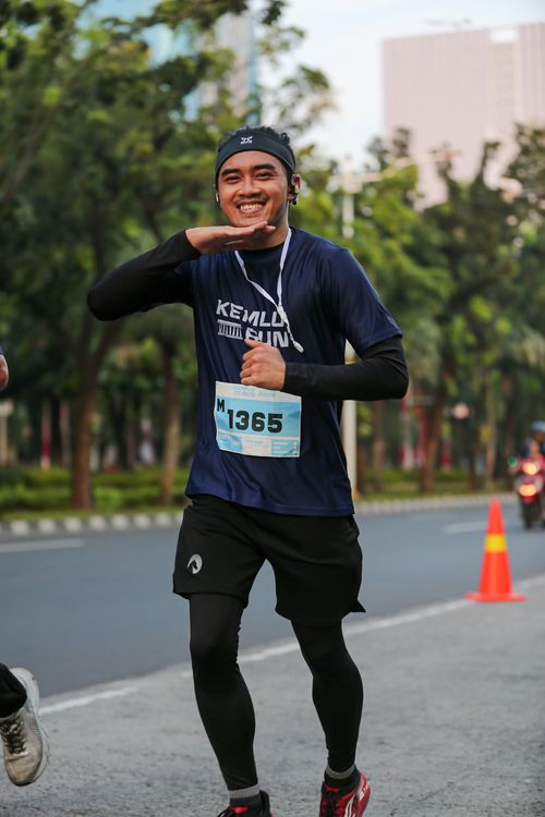 Race photo from KEMLU RUN 2025