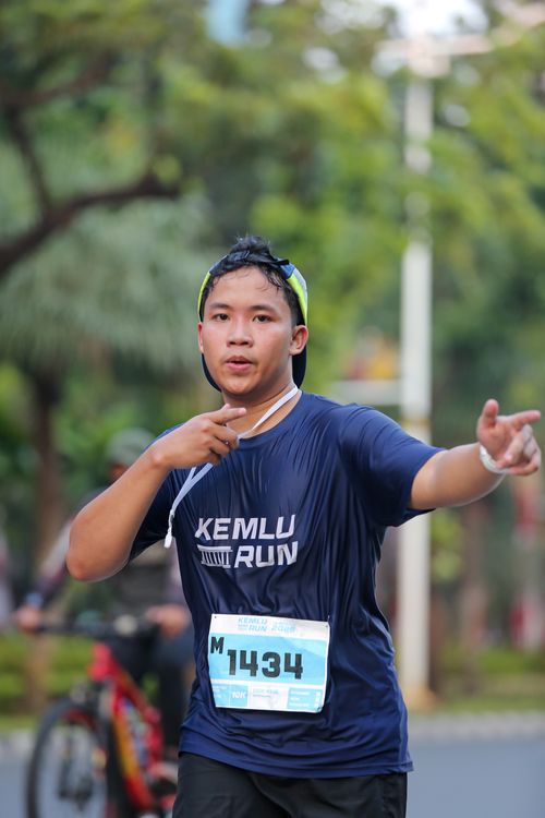 Race photo from KEMLU RUN 2025