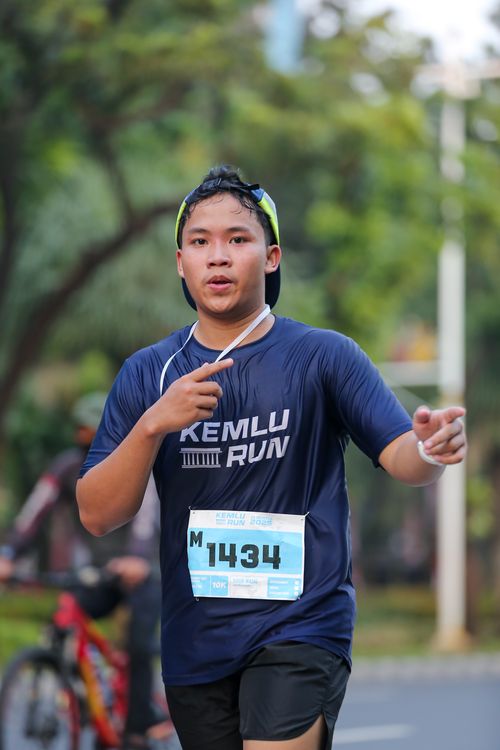 Race photo from KEMLU RUN 2025